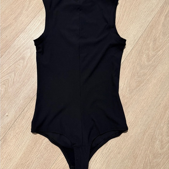 SPANX Suit Yourself Ribbed Mock Neck Sleeveless Smoother Bodysuit NEW W/O TAGS - Picture 3 of 6